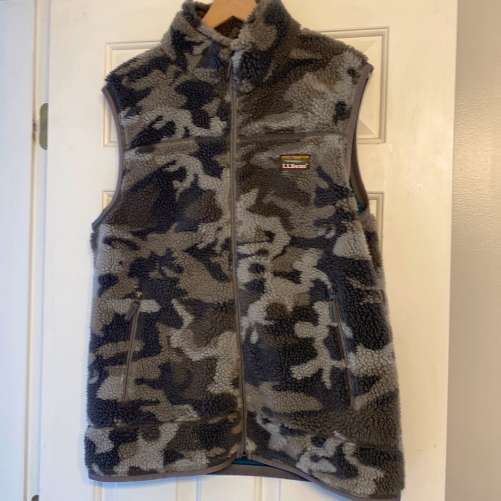 L.L. Bean Men’s Camo Vest NWOT